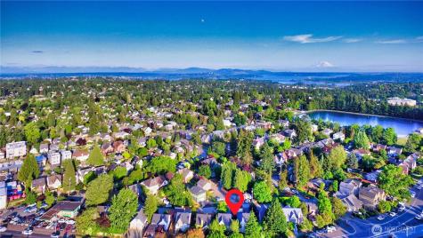 7822 NE Lake City Way NE Seattle WA 98115