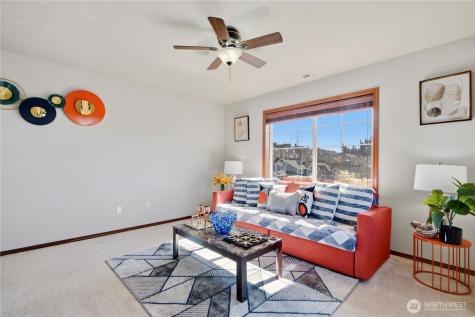 4115 228th Place SE Bothell WA 98021