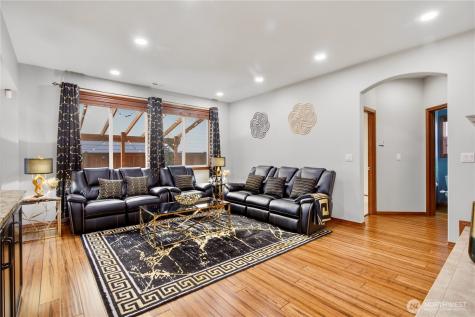 4115 228th Place SE Bothell WA 98021