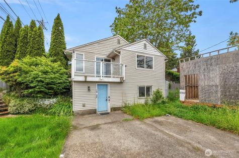 929 Pecks Drive Everett WA 98203