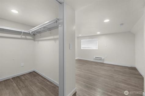 929 Pecks Drive Everett WA 98203