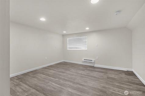 929 Pecks Drive Everett WA 98203