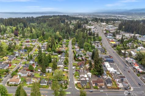 929 Pecks Drive Everett WA 98203