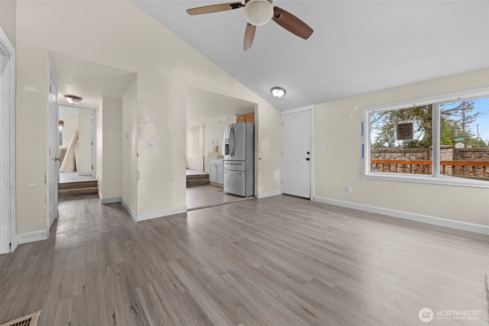 929 Pecks Drive Everett WA 98203