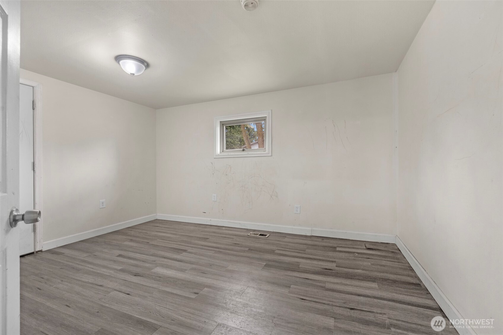 929 Pecks Drive Everett WA 98203
