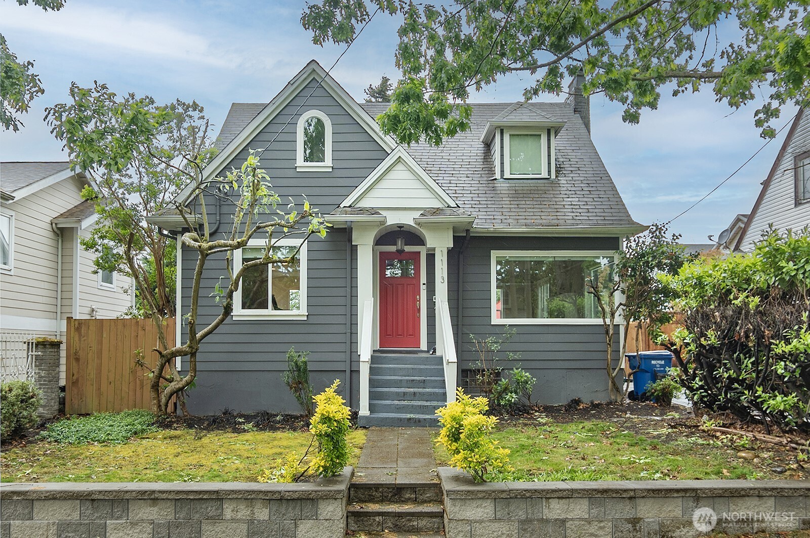 1113 26th Avenue S Seattle WA 98144