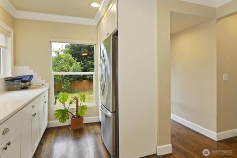 1113 26th Avenue S Seattle WA 98144