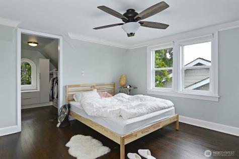 1113 26th Avenue S Seattle WA 98144