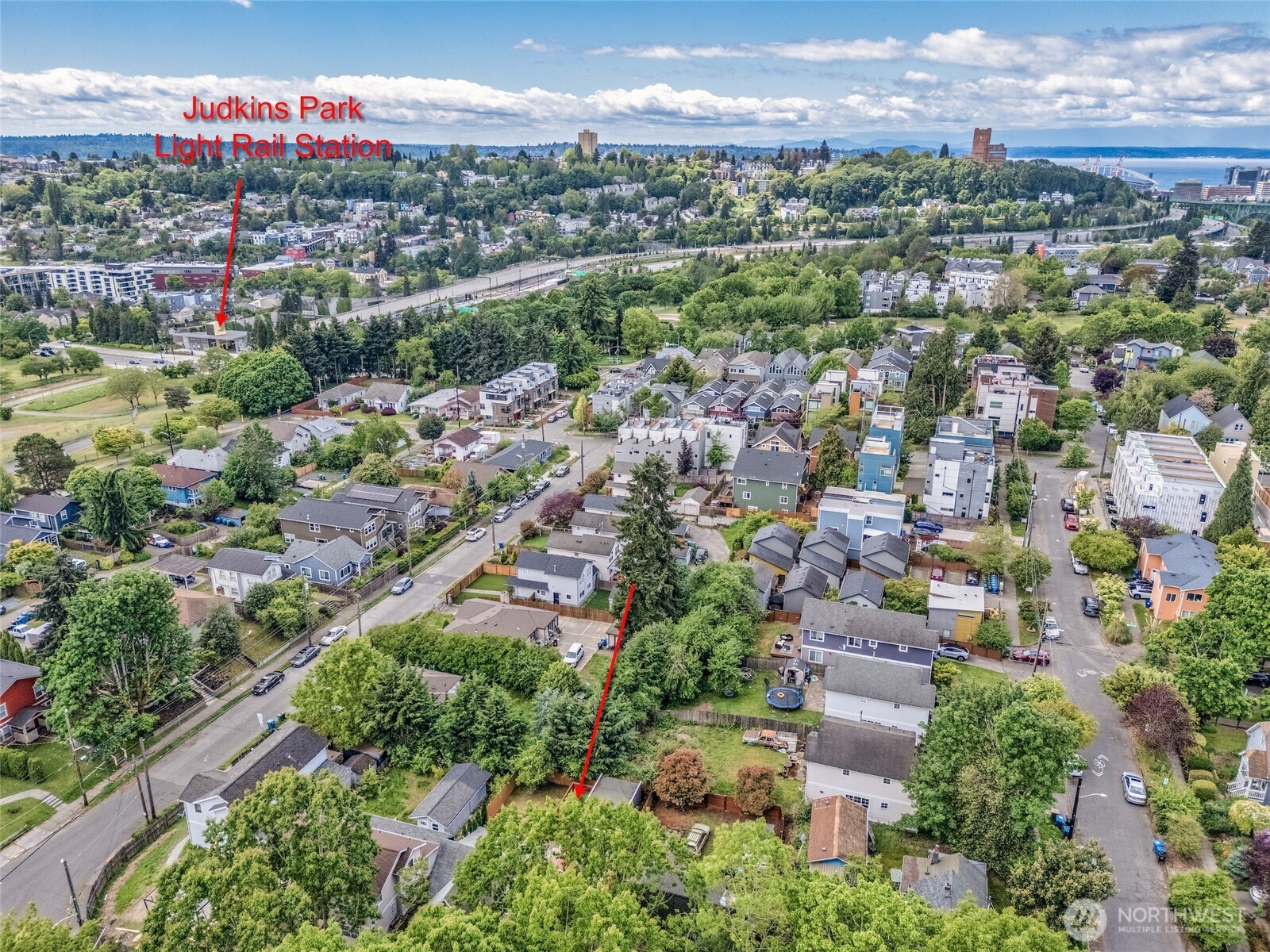 1113 26th Avenue S Seattle WA 98144