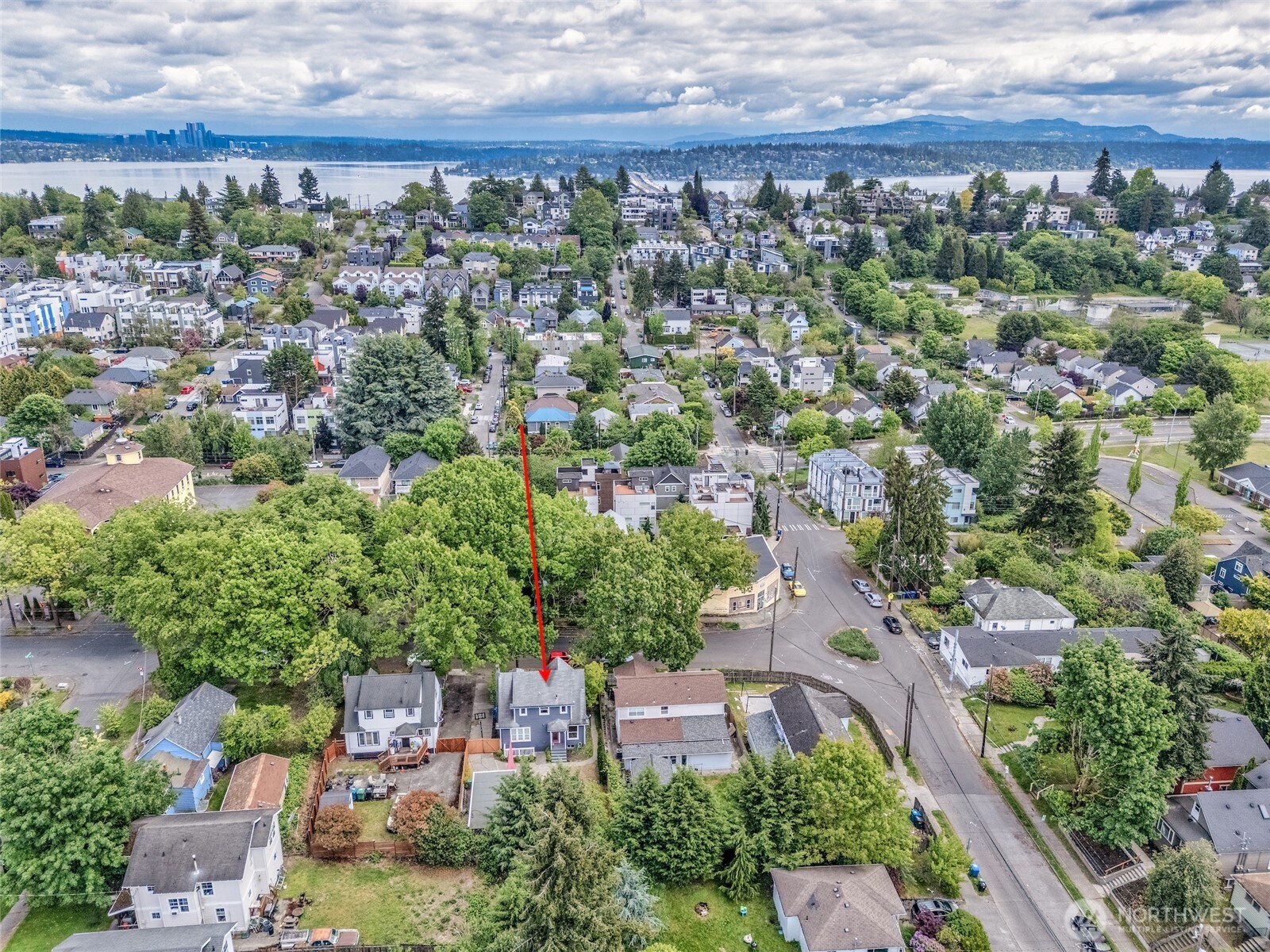 1113 26th Avenue S Seattle WA 98144