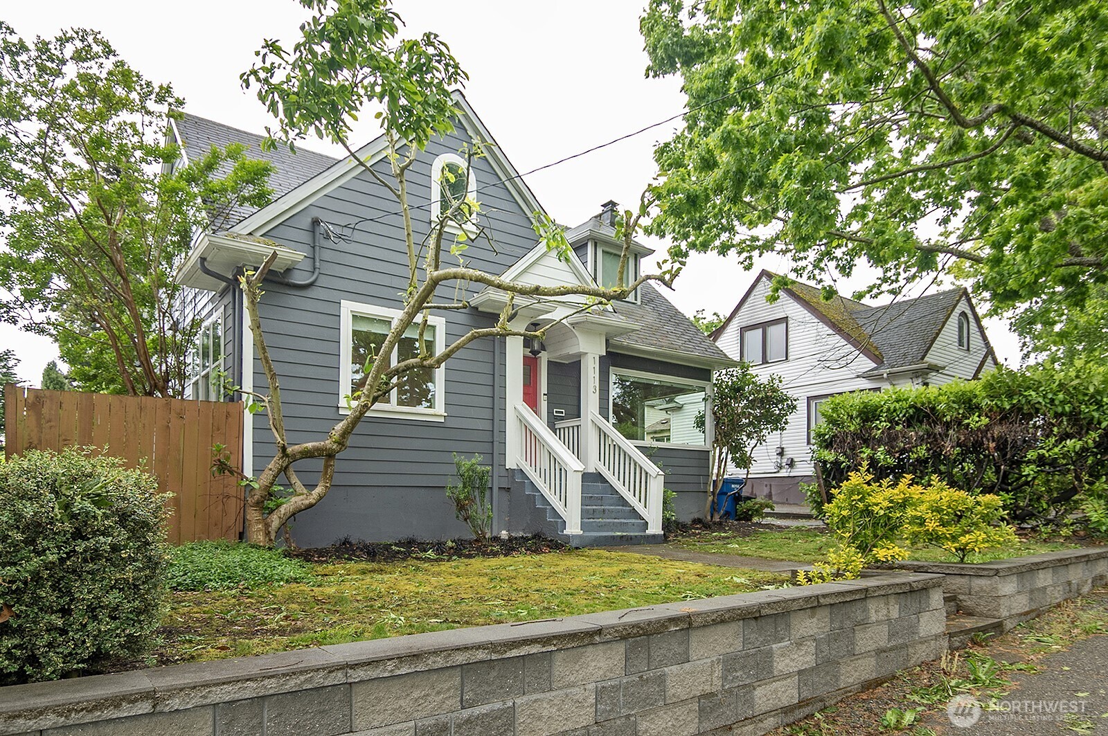 1113 26th Avenue S Seattle WA 98144