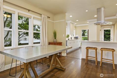 1113 26th Avenue S Seattle WA 98144