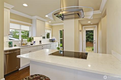 1113 26th Avenue S Seattle WA 98144