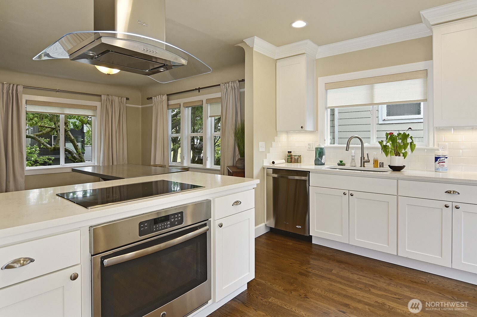 1113 26th Avenue S Seattle WA 98144