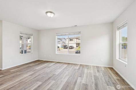 33214 44th Avenue S Federal Way WA 98001