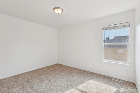 33214 44th Avenue S Federal Way WA 98001