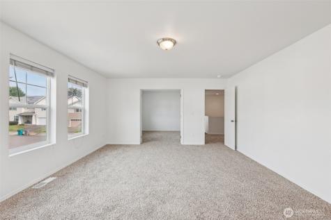 33214 44th Avenue S Federal Way WA 98001