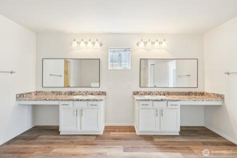 33214 44th Avenue S Federal Way WA 98001