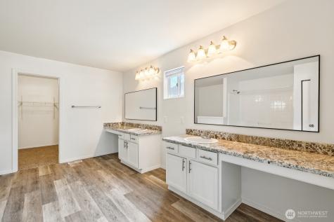 33214 44th Avenue S Federal Way WA 98001