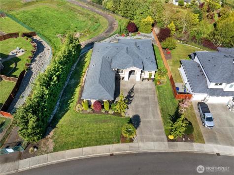 11227 Shawnee Road E Puyallup WA 98374