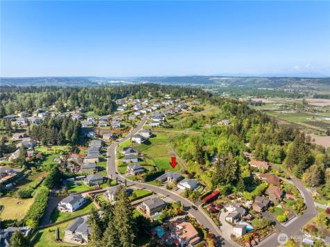 11227 Shawnee Road E Puyallup WA 98374