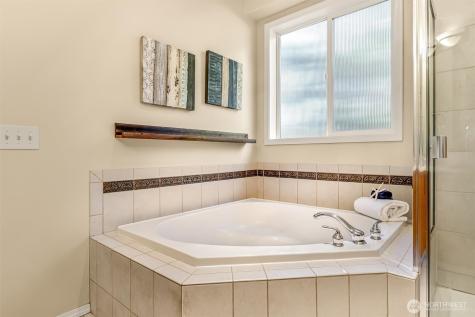 13718 58th Street SE Snohomish WA 98290