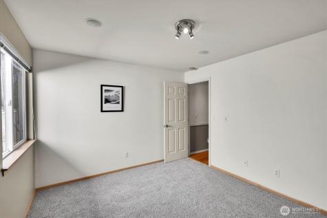 915 N Laurel Lane Tacoma WA 98406