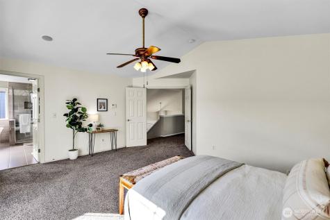 915 N Laurel Lane Tacoma WA 98406