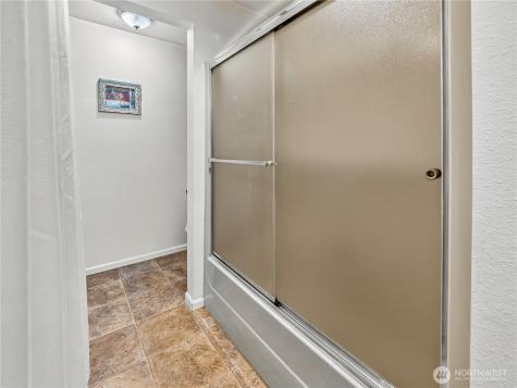 30520 SE 358th Street Enumclaw WA 98022