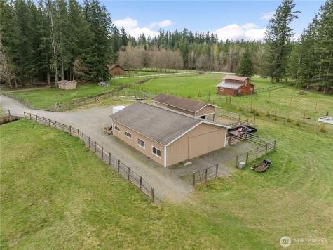 30520 SE 358th Street Enumclaw WA 98022
