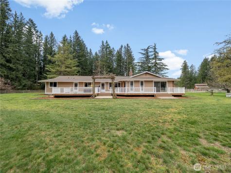 30520 SE 358th Street Enumclaw WA 98022