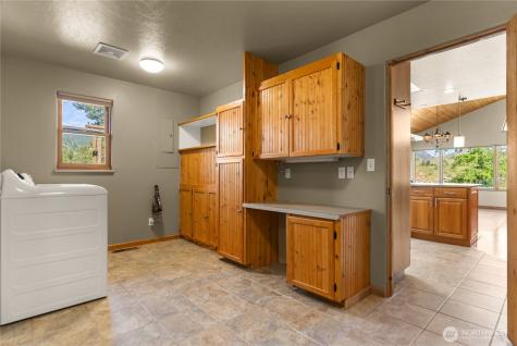 2621 Highway 153 Twisp WA 98856
