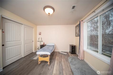 212 I Street NE Quincy WA 98848