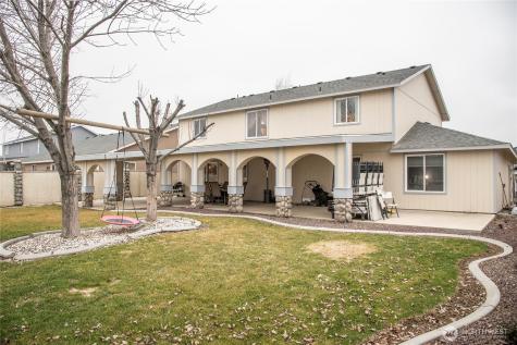 212 I Street NE Quincy WA 98848