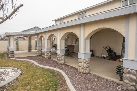 212 I Street NE Quincy WA 98848