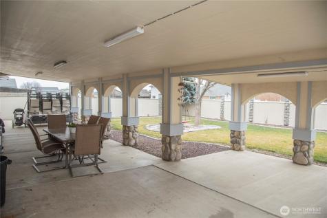 212 I Street NE Quincy WA 98848