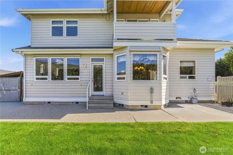 2011 Maiden Lane Wenatchee WA 98801