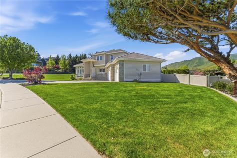 2011 Maiden Lane Wenatchee WA 98801