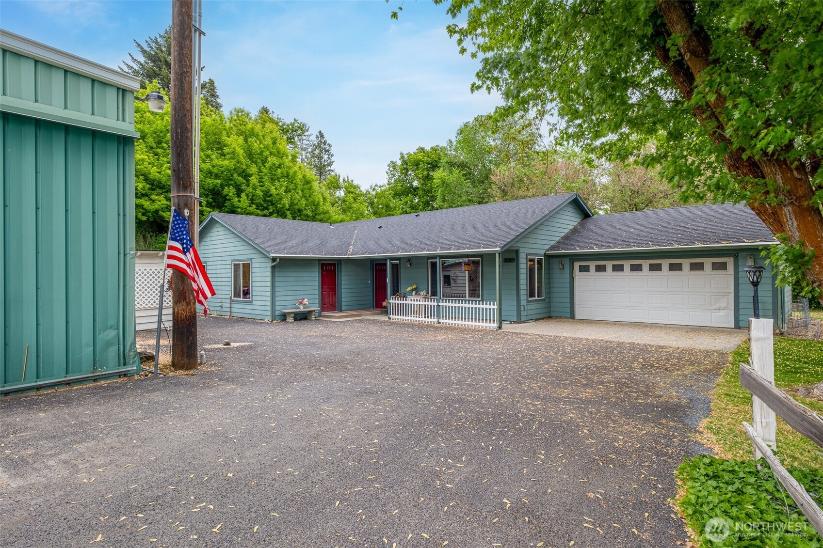 5197 Regan Road Cashmere WA 98815