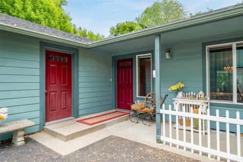 5197 Regan Road Cashmere WA 98815