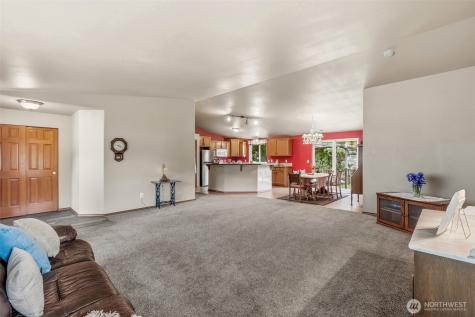 5197 Regan Road Cashmere WA 98815