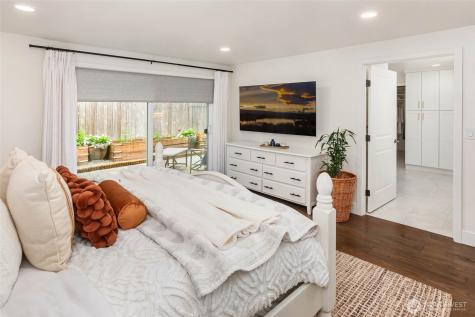 51 Glacier Key Bellevue WA 98006