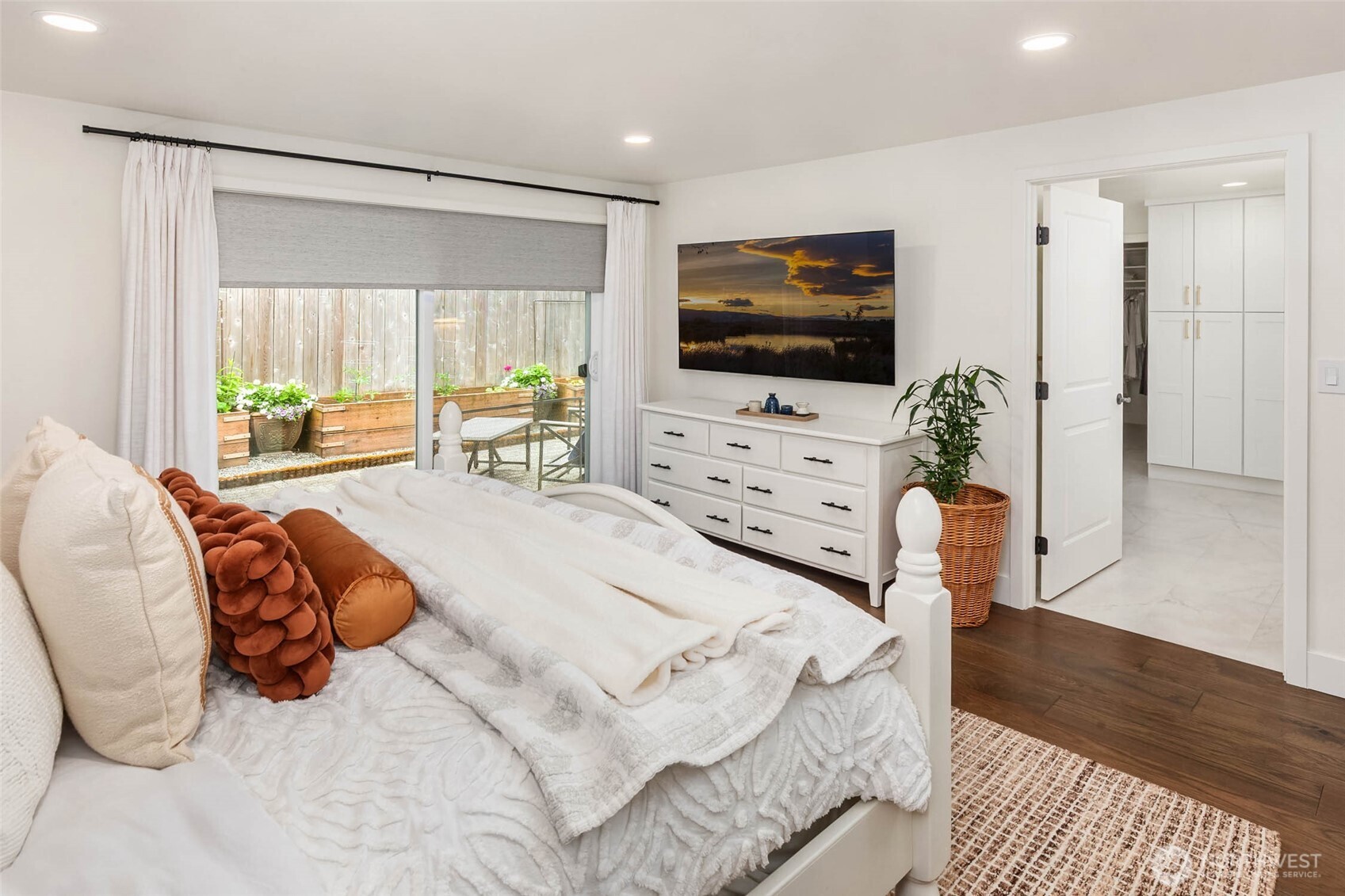 51 Glacier Key Bellevue WA 98006