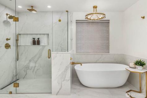 51 Glacier Key Bellevue WA 98006