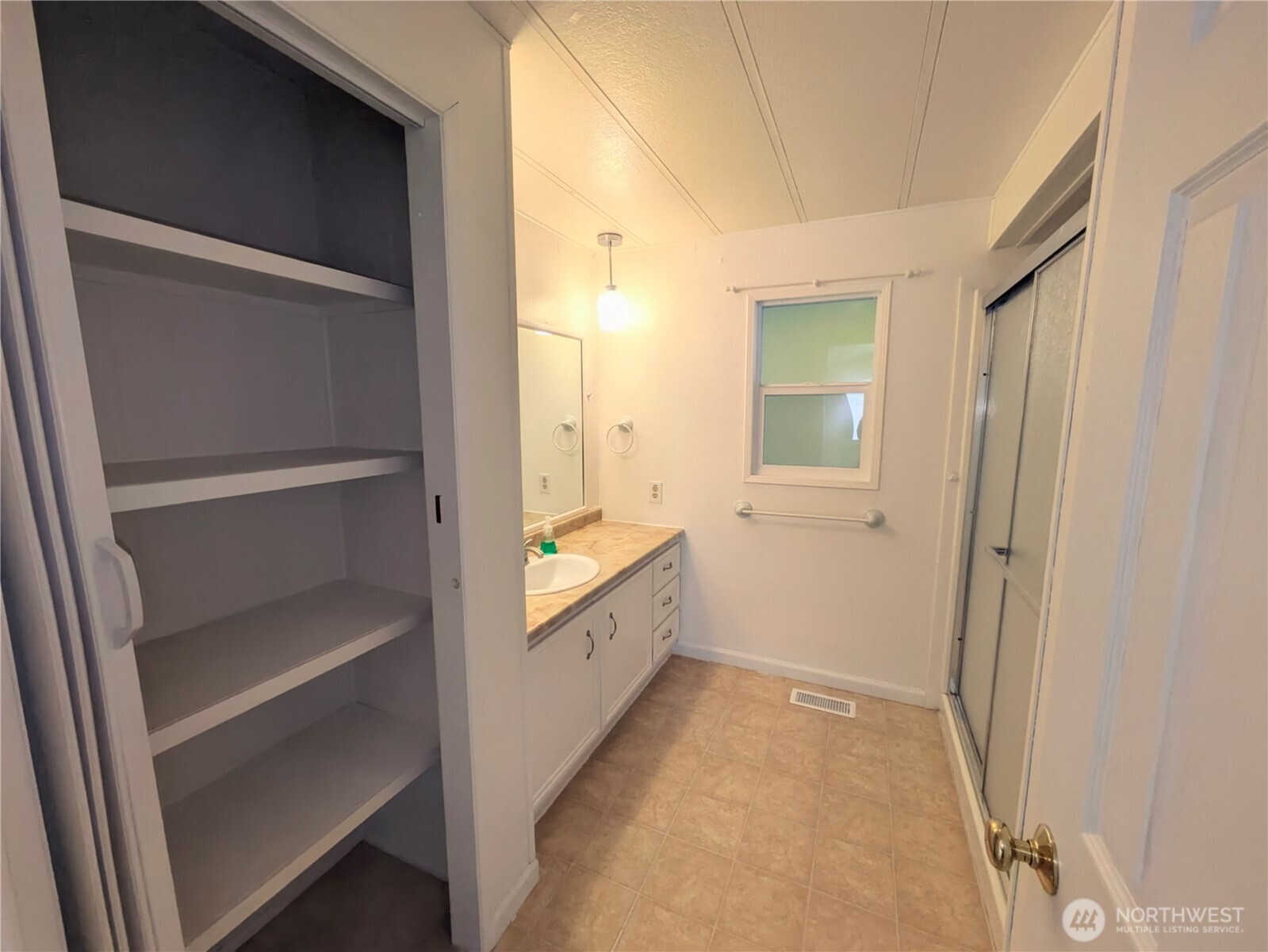201 Union Avenue SE Renton WA 98059