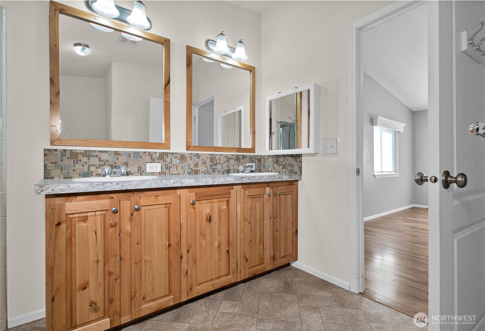 4264 Lakeview Lane SE Lacey WA 98503