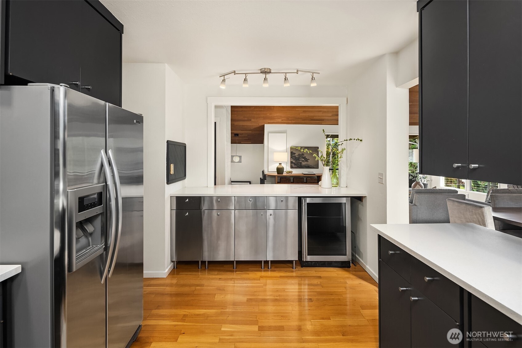 7231 91st Place SE Mercer Island WA 98040