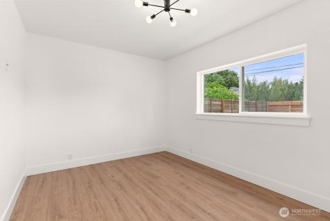 8327 44th Avenue S Seattle WA 98118