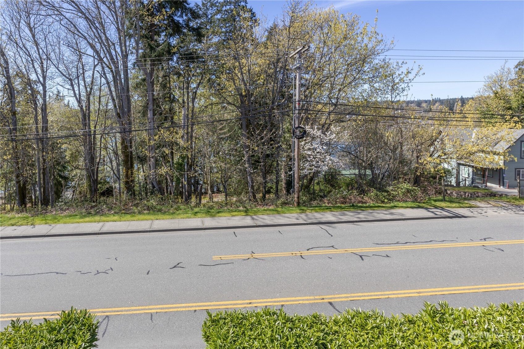 19441 1st Ave NE Poulsbo WA 98370