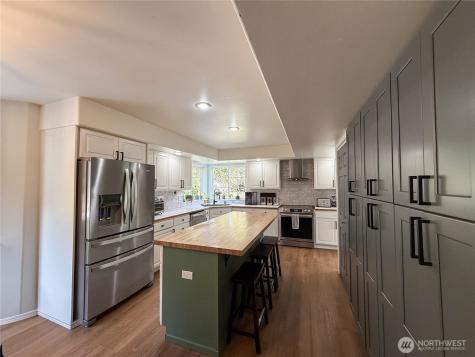 6 Valley View Park Drive Omak WA 98841